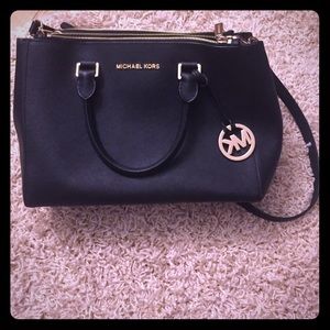 Michael Kors Medium Sutton Satchel