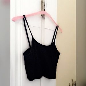 Basic Spaghetti Strap Crop Top
