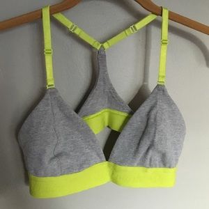 lululemon adjustable v-neck sports bra