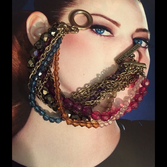 American Eagle Outfitters Jewelry - Mixed metal and beaded bracelet
