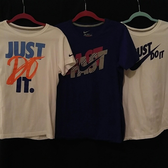 3 Nike Tee Shirts