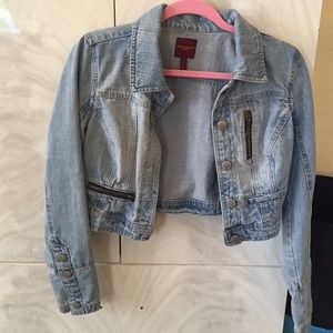 Cropped jean jacket