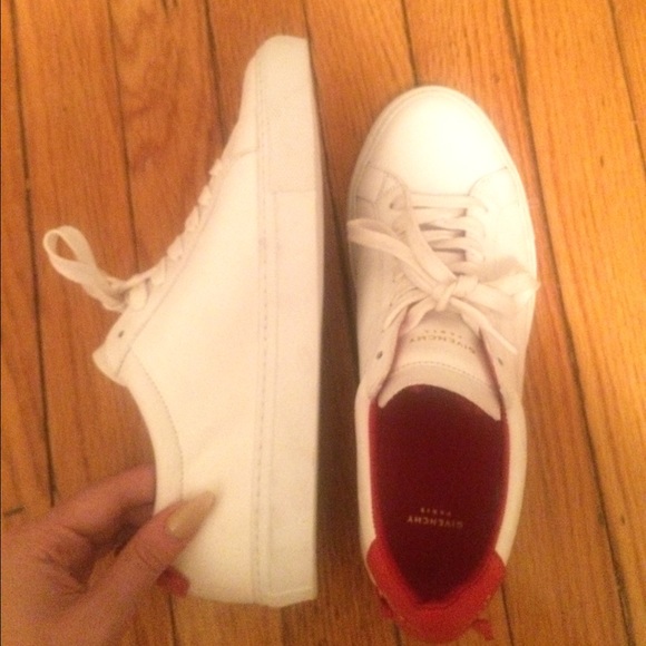 BN GIVENCHY white red leather lace up sneaker 38.5 - Picture 3 of 4