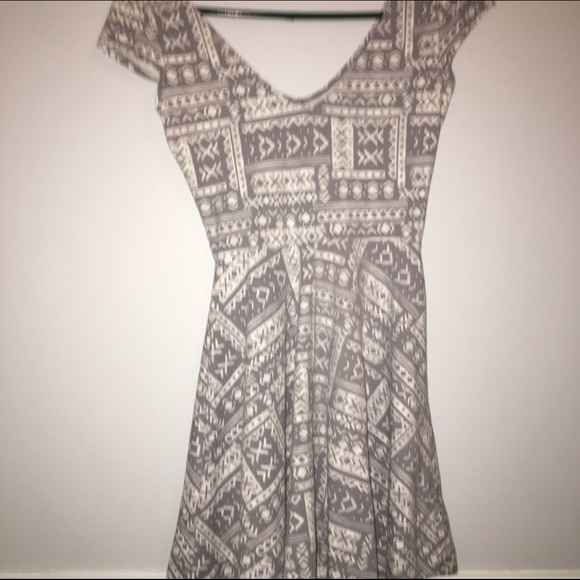 Hollister Aztec print fit and flare dress - Picture 2 of 3