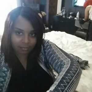 Meet your Posher, Delaney