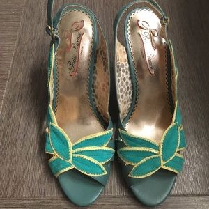 Poetic License heels