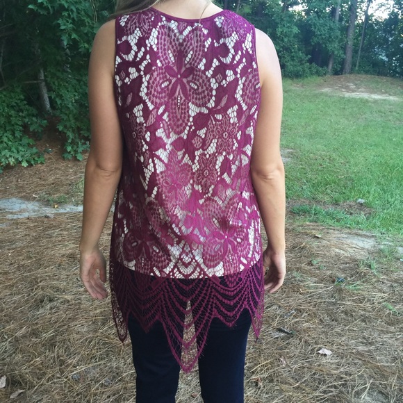 Crochet Cut Tank - Picture 2 of 2