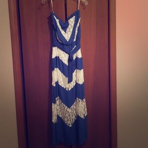 Blue and white Maxi dress w/ lace NEVER WORN