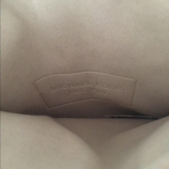 Michael Kors -IPad tablet cover - Picture 3 of 3