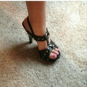 Brown pierre dumas heels