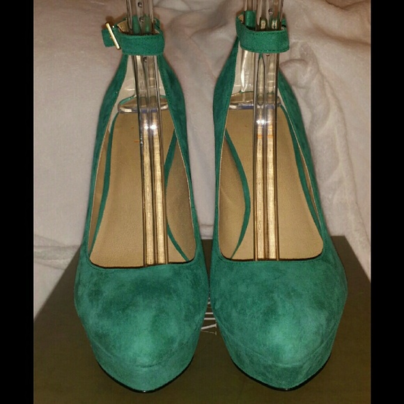 Levity Angie high heel pumps - Picture 2 of 4