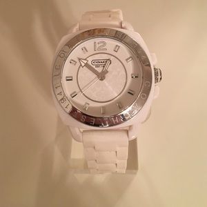 Coach Sporty White Rubber Strap Watcch