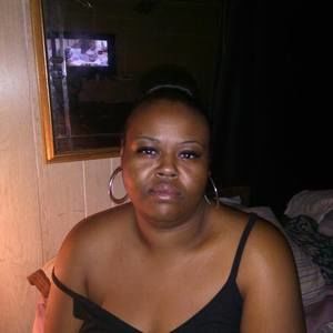 Meet your Posher, Regina