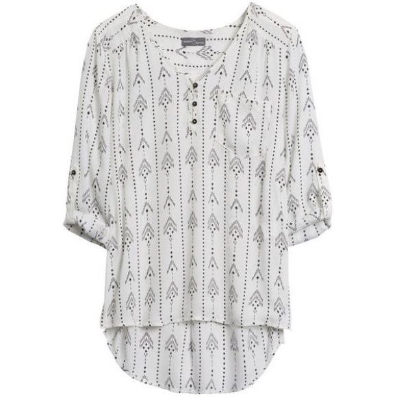 Market & Spruce Walfrid Henley Blouse