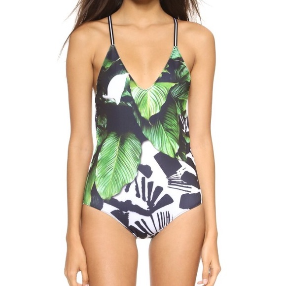 New WO tags Clover Canyon "Natures Divide" 1 piece