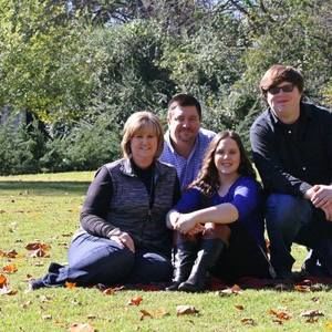 Meet your Posher, Dana