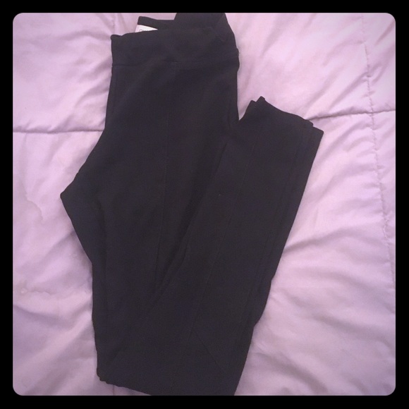 Black pointe leggings