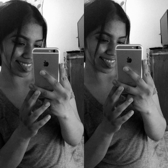 Meet your Posher, Sheila