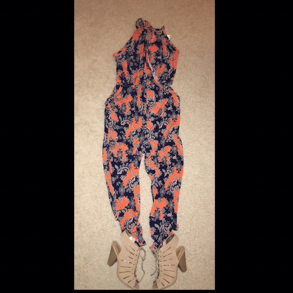 Jumper - Picture 1 of 3