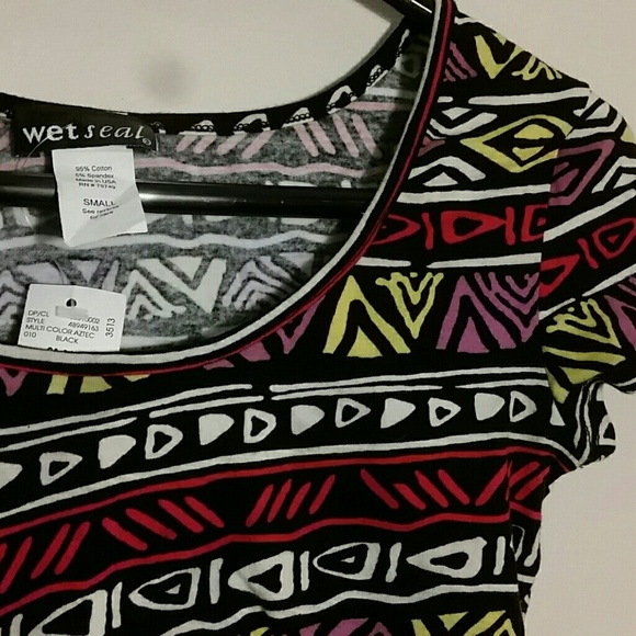 Aztec print crop top - Picture 3 of 3