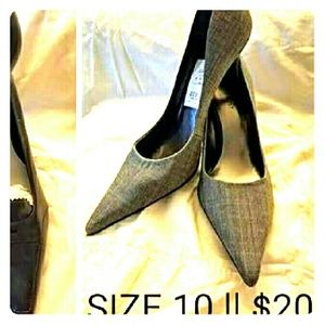 Gray Heels