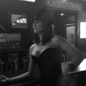 Meet your Posher, Kelly