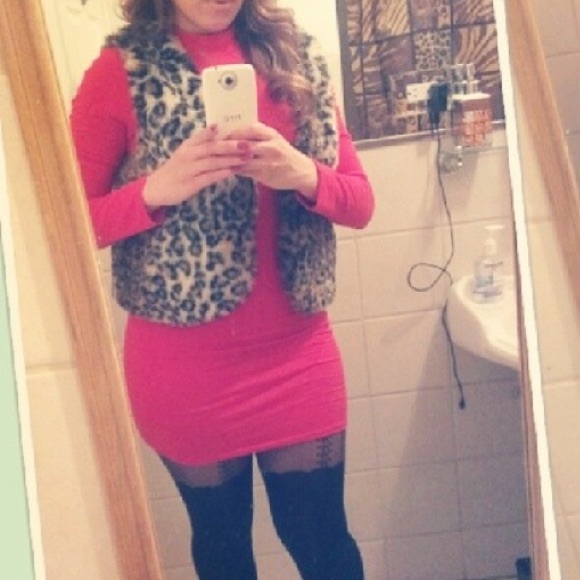Fur vest