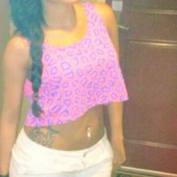 Crop top