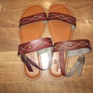 American eagle sandals