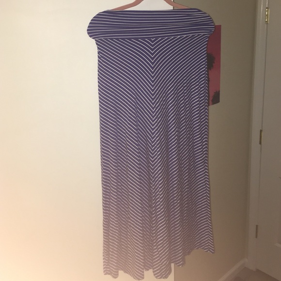 Long stripped skirt - Picture 1 of 2