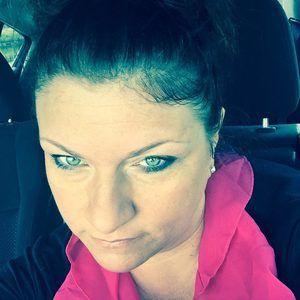 Meet your Posher, Carla