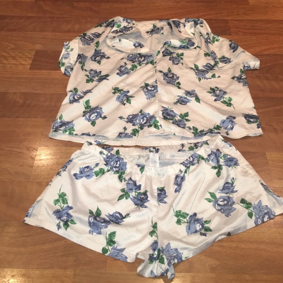 Forever 21 pajama set