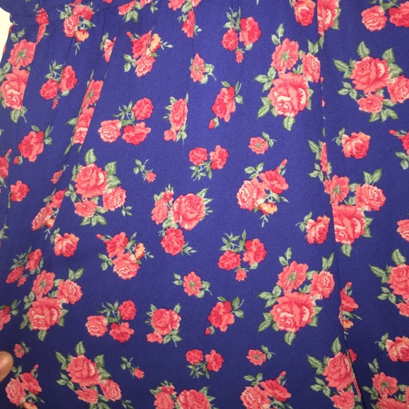 Floral ROMPER - Picture 2 of 4