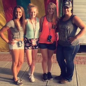 Meet your Posher, Ali