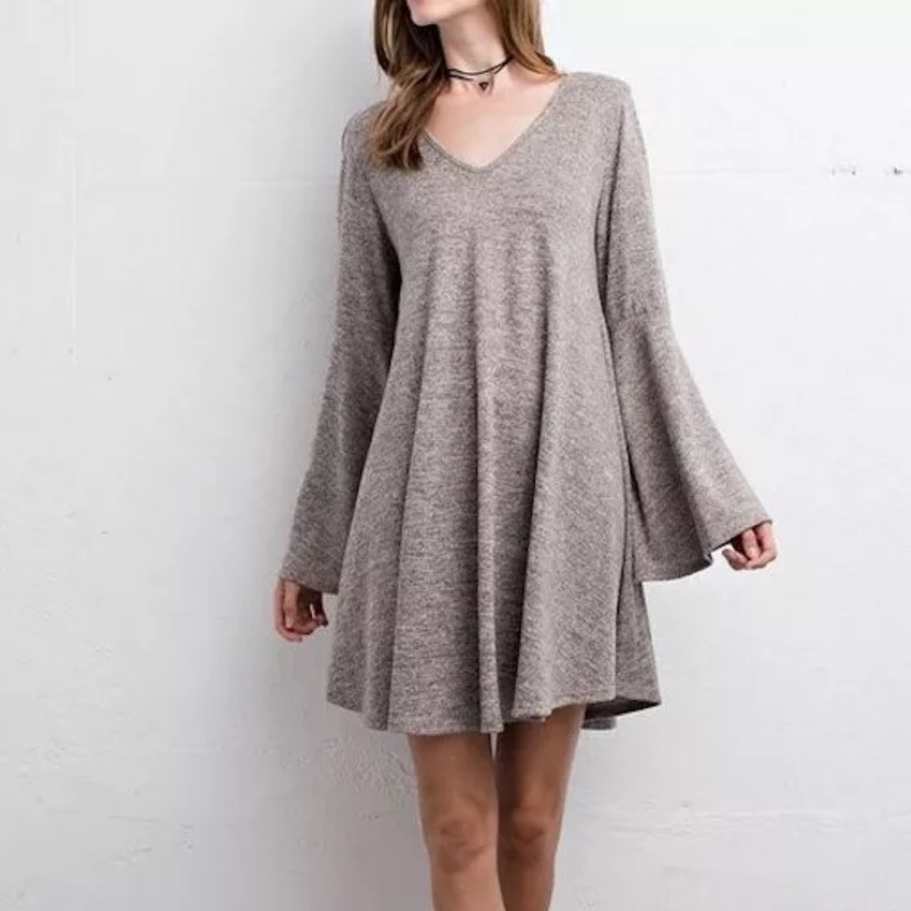 SWING DRESS Stretchy Bell Sleeve Draped Mini Tunic