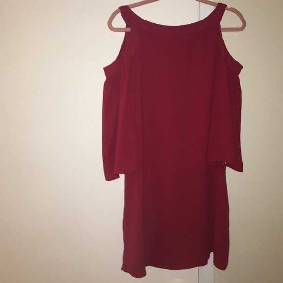 Red cut off shoulder mini dress - Picture 1 of 4