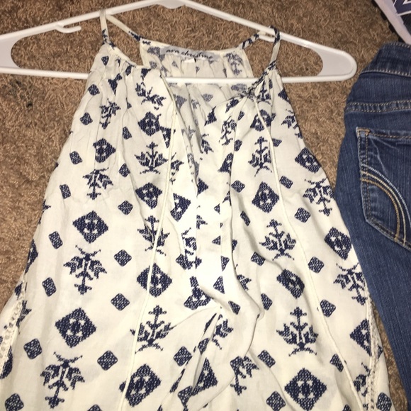 Long flow shirt. Never worn. - Picture 1 of 2