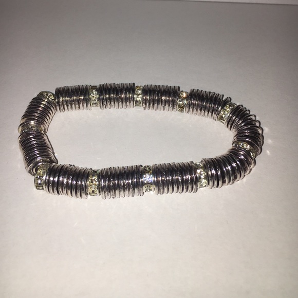 Very cute bracelet
