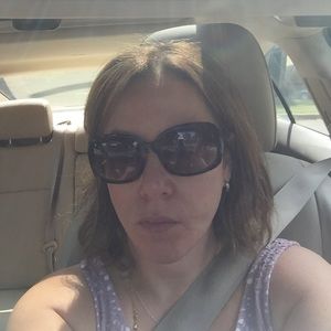 Meet your Posher, Sabra