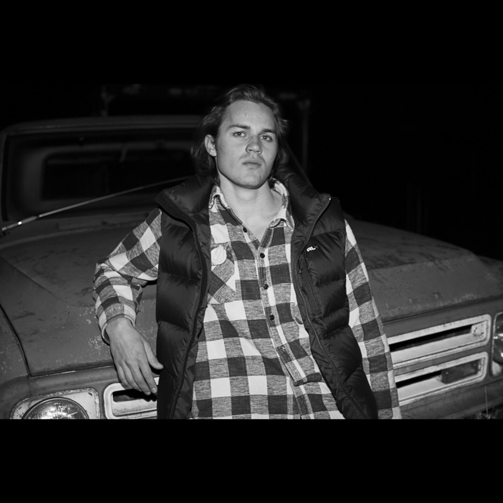 Meet your Posher, Christian