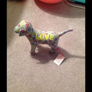 SOLD Victoria's Secret love dog NWT