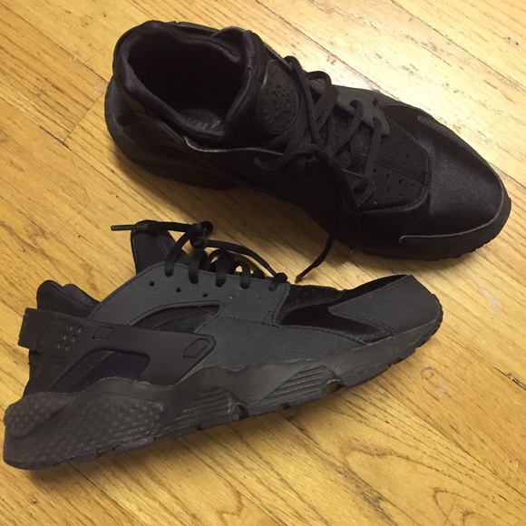 Black Air Nike Huarache