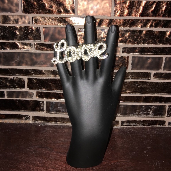 "Love" two finger ring