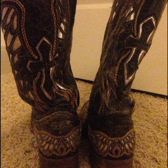 Corral Boots - Picture 3 of 4