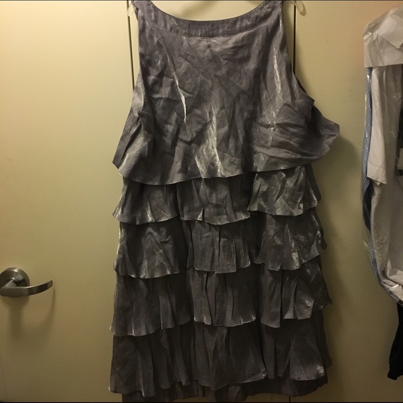 Silver/Grey layer dress - Picture 2 of 4