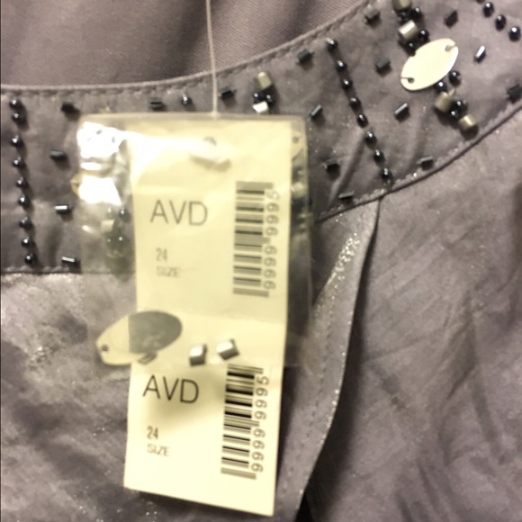 Silver/Grey layer dress - Picture 4 of 4