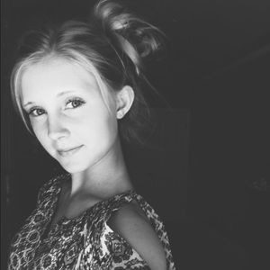 Meet your Posher, Ashton