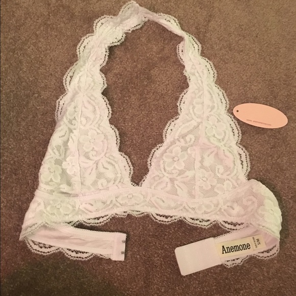 White laced Bralette