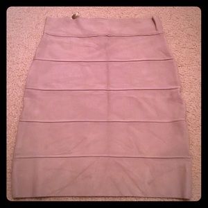 BCBG beige bodycon skirt