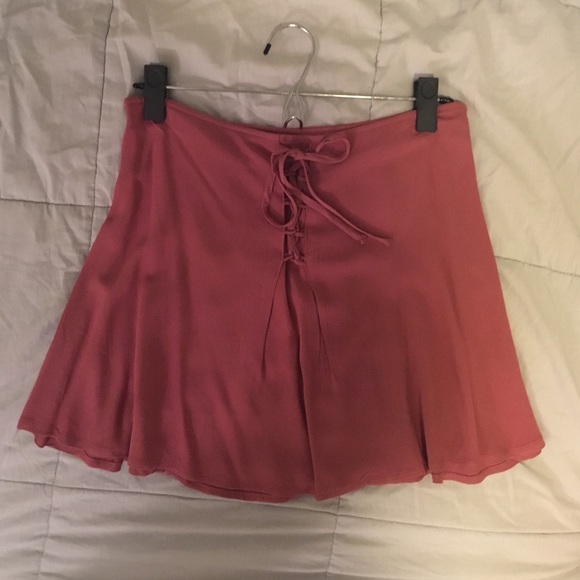 lace-up skirt